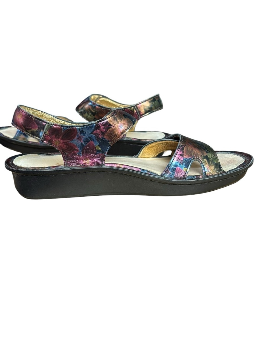 Alegria Vienna Textured Leather Sandals
In Special Lady - Womens Sz 40 (9.5-10) - Picture 5 of 12